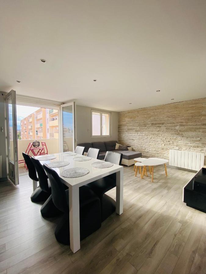 Appartement - Roanne Bagian luar foto